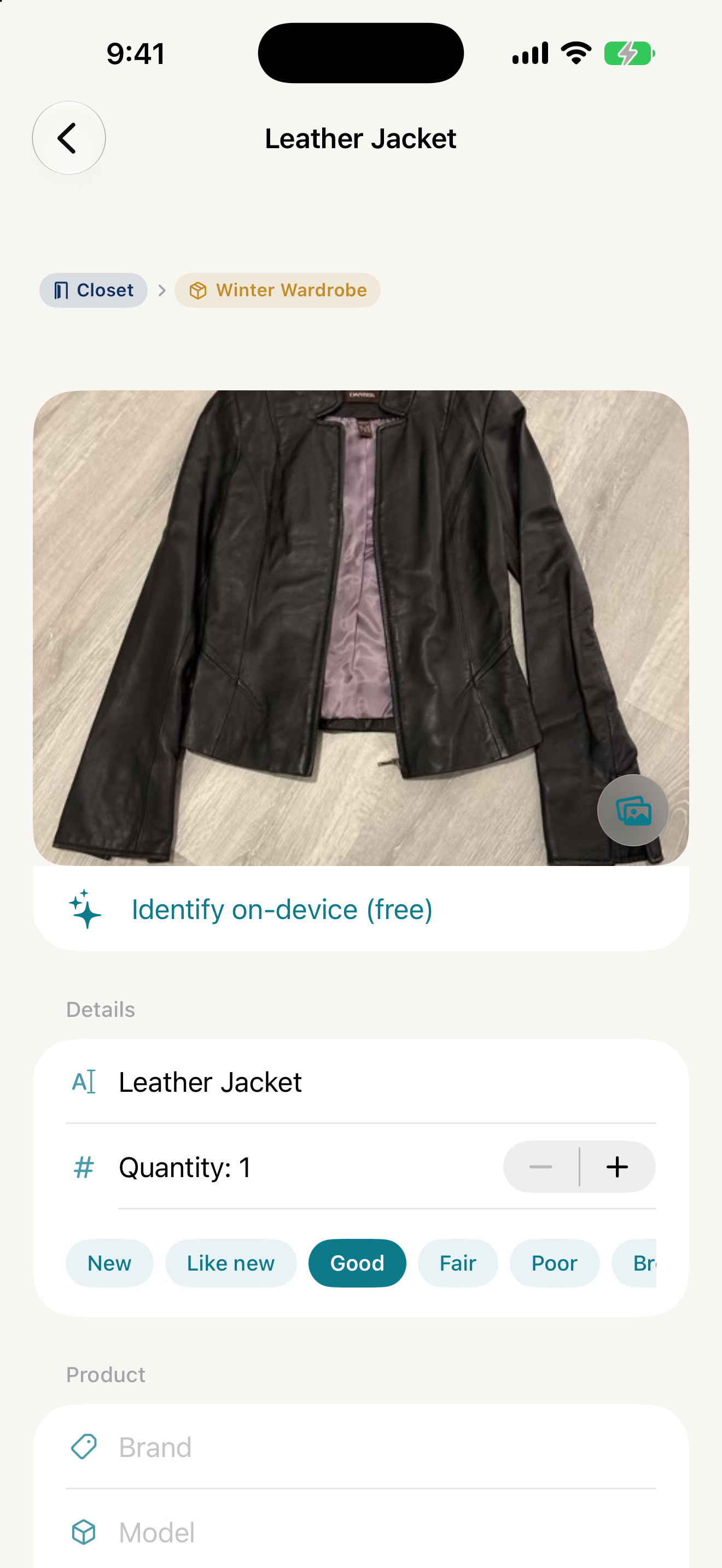 An item detail with photo gallery